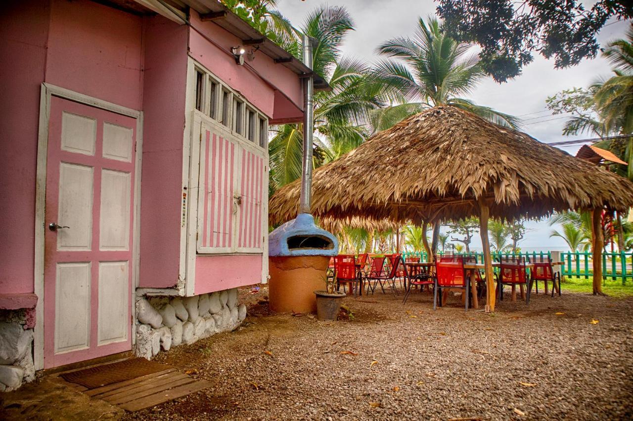 Colores Seafront Bed and Breakfast Manzanillo  Eksteriør billede